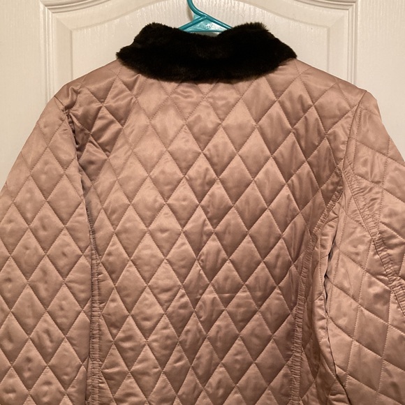 Charter Club Woman Size 1X Gold Quilted Jacket with Leopard Print Lining - Picture 10 of 10